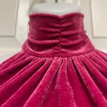 Pretty Little Thing Hot Pink Velvet Underbust Binding Detail Halterneck Bodycon Dress Photo 5