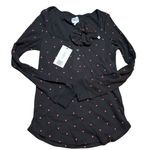 Revolve Black Heart Print Women's Shirt and Scrunchie Photo 2