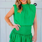 TCEC  gorgeous green dress. perfect for weddings, parties, date night! Photo 0