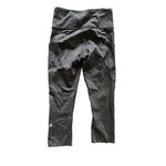 Lululemon  ATHLETICA CROPPED BLACK LEGGINGS SIZE 4 Photo 2