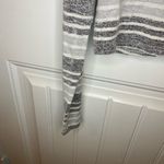 Rue 21 Cropped striped hoodie Photo 3