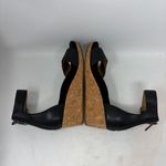 UGG  Zoe II Sandal Size 6 Photo 4