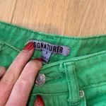 Boutique Green Jeans Photo 2