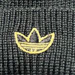 Adidas   Women's Black & Gold Metallic  Cold Weather Beanie Style Hat NWT Photo 5
