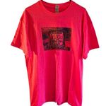 Gildan Mama Runs The Show Size Large T Shirt  Never Worn hot pink Photo 0