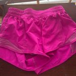 Lululemon Hotty Hot Short 2.5” Photo 1