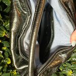 HVISK Green Metallic Handbag Photo 7