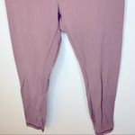 Lululemon  Lavender‎ Leggings Size 8 Photo 4