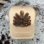Western feather trucker hat Tan Photo 0