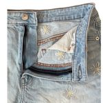 American Eagle ‎ Daisy Embroidered Mom Short Size 8 Photo 6