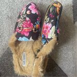 Cape Robbin Fuzzy mules Photo 4