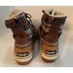 Sorel Boots Women’s size 7 Brown Plaid Warm Comfortable RARE HTF Photo 4
