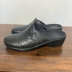 Clarks  Black Leather Mule Size 8 Photo 4