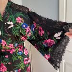 Victoria's Secret Satin & Lace Tropical Floral Kimono Bell Sleeve Robe XS/S Photo 4