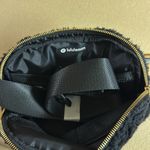 Lululemon  belt bag fleece Photo 4