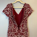 JS Collections  Dress Nadia V Neck Knee Length Dress in Blush/ Garnet Sz 8 EUC Photo 12