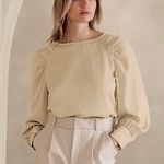 Banana Republic NWT  Ruched Sleeve Blouse Photo 0