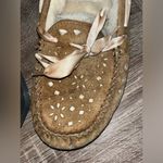 UGG  Dakota Sunshine Perf Ribbon Satin Laces Bow Leather Chestnut Slippers Sz 9 Photo 8