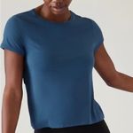 Athleta Air Out Cinch TEE in Blueish Size M Photo 1