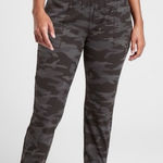 Athleta  Salutation Camo Jogger Pull On Black Size S 627874-00 Photo 0