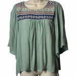 Hayden Embroidered Top‎ Photo 0