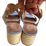Toms Like New  Leather Poppy Heeled Sandals Size 8 1/2 Photo 5