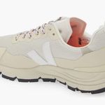 VEJA Women’s Dekkan Alveomesh Sneaker Photo 3
