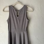 Gilli Dress Womens Medium Gray Sleeveless Fit and Flare Keyhole Back Made USA Gray Photo 10