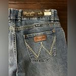 Wrangler NWT  Women's Retro Sadie Low Rise Boot Cut Jeans medium wash 7x32 Photo 5