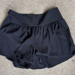 EXPRESS Black Shorts Women’s Photo 1