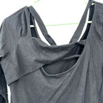 Fabletics  size‎ medium black long sleeve top criss cross back detail Photo 2