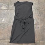 Mossimo Elegant Black V Photo 3