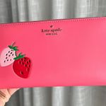Kate Spade Wallet Photo 0