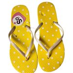 SO  Women's Yellow Polka Dot Flip Flops Sz M NWT Photo 0