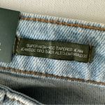 Wild Fable Women's Super-High Rise Tapered Jeans Size 17 Photo 4