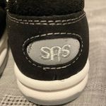 SAS “tour mesh lace up sneaker”. Black suede & silver. Size 7. Comfort Silver Photo 8