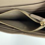 Vitello Cruise F is Fendi Continental Envelope Wallet Tortora - Preowned Photo 6