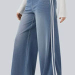 Halara  Flex High Waisted Stripe Wide Leg Jeans w/ Pockets Size Medium Photo 0