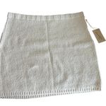 Universal Threads Universal Thread Women's Cream Mini Sweater Skirt - Size XL - NWT Photo 0