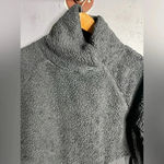 Nike Women's Sherpa Black Cowel Neck Long Sleeve Sweatshirt Size Small Photo 2