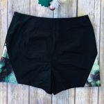 Ted Baker LONDON BLACK MULTI JASIRI PALM TREE PARADISE PRINT ZIP PULL ON DRESS SHORTS Photo 6