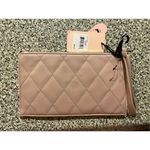 Juicy Couture  Dusty Blush Quilted Diamond Faux Leather Wristlet NWT Photo 1
