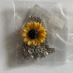 Gorgeous silver plated pearl sunflower necklace faux fashion jewelry‎ Yellow Photo 2