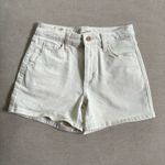 Universal Threads Cream Shorts Photo 1