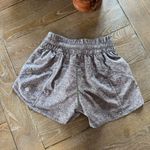 Lululemon Tracker Short V 4" Heather Lux Multi Black / Black Size 4 Photo 3