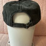 Gray 'Dog Mom' Cap Photo 1