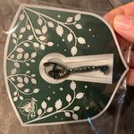 Disney  store opening Ceremony Key Pin 2020-new Photo 0