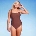 Kona Sol Brown Chain‎ Link Medium Coverage Sew In Cups One Piece Swimsuit
Size L (12-14) Photo 3