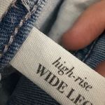 Celebrity Pink Light Wash Wide Leg High Rise Blue Jeans Photo 3