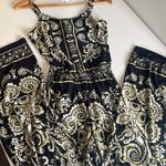 eci jumpsuit. Size XS. Light and airy. Black and yellow. Long length. Black Photo 5